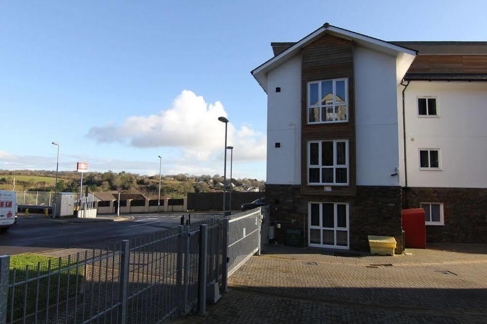 The Sidings Aparthotel Penryn Exterior photo